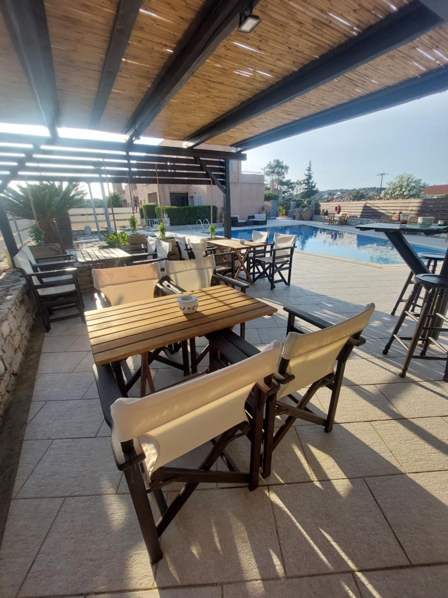 Aparthotel Petradi Livadi  Exteriér fotografie