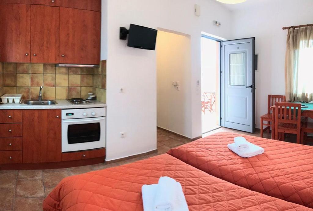 Aparthotel Petradi Livadi  Exteriér fotografie